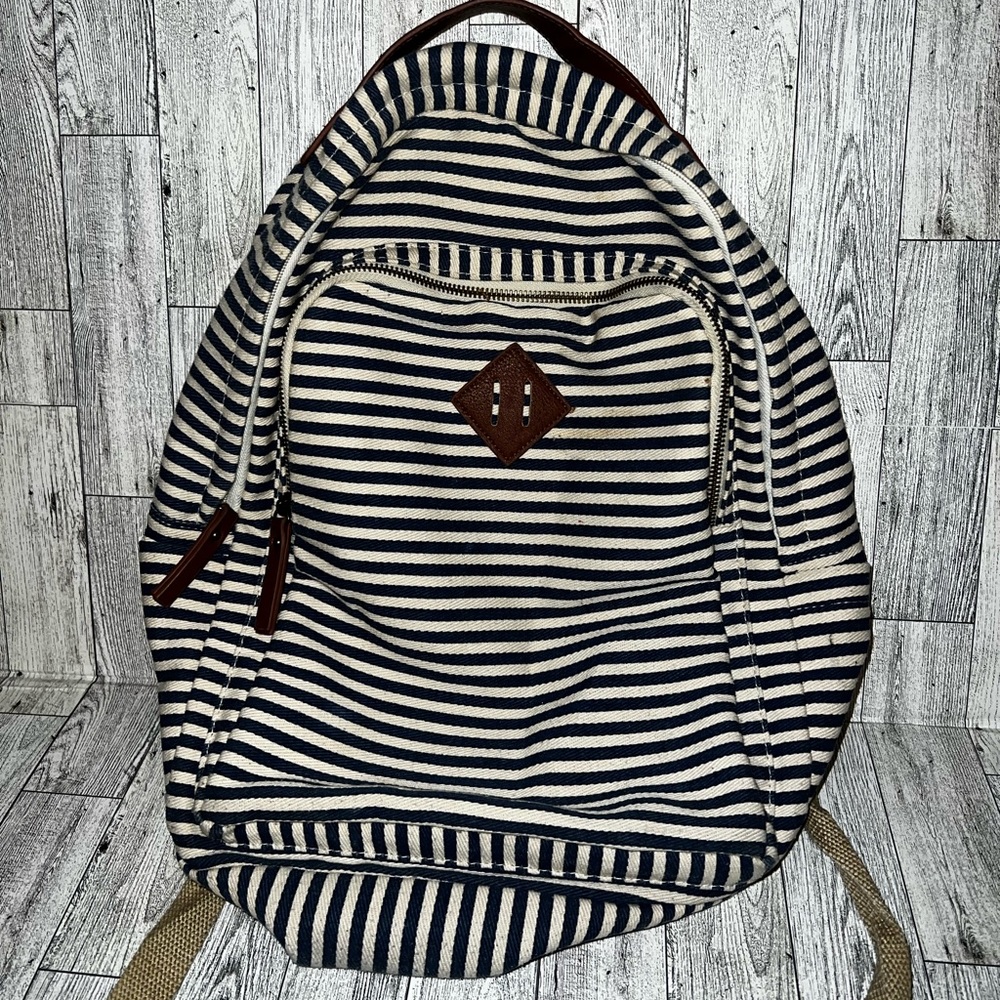 Madden Girl canvas backpack
